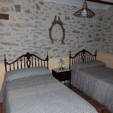 Ca Efren Guest House Castellfort Bagian luar foto